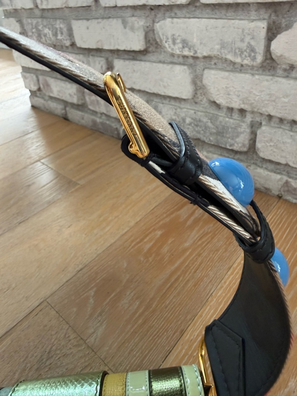 Burberry multicolor Leather shoulder/ Cross Body with Gold Logo - Picture 13 of 15